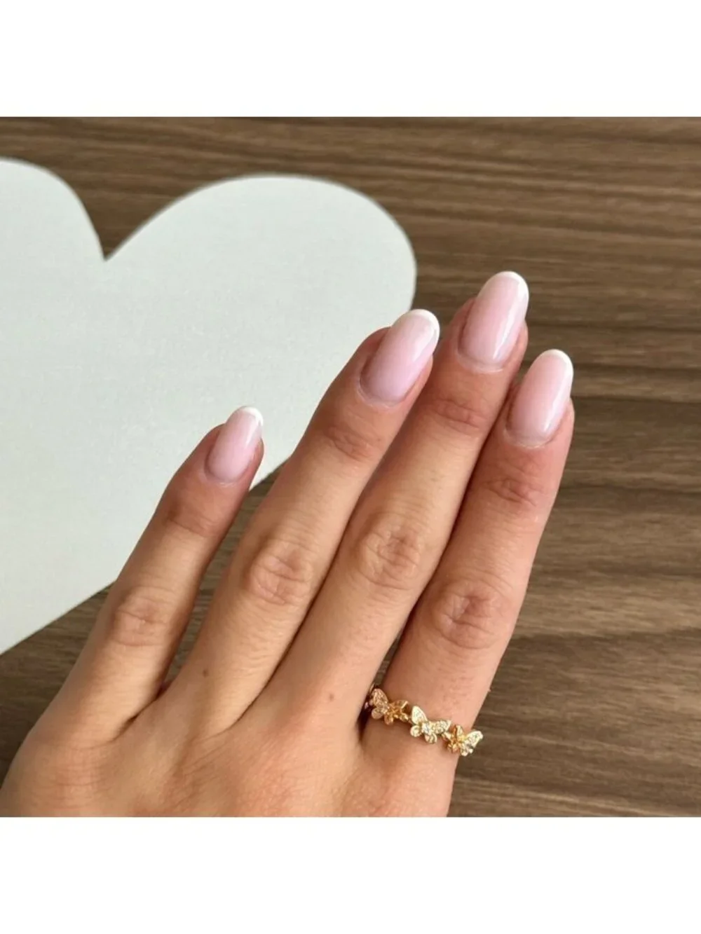 Gold Butterfly Ring Q59